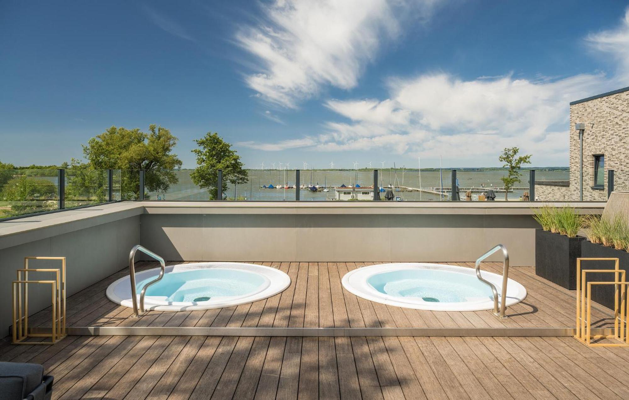Amazing Home In Lembruch-Duemmer See With Sauna 外观 照片